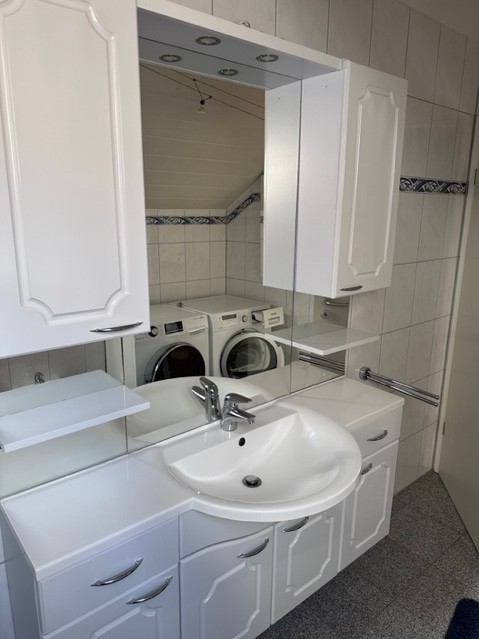 2.Badezimmer (3.Ebene)