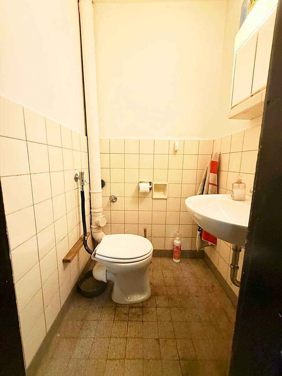 WC